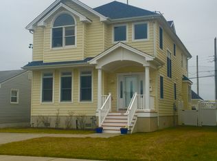 218 40th St S, Brigantine, NJ 08203