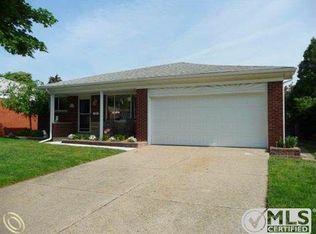 4067 Sudbury Dr, Warren, MI 48092