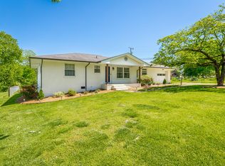 3340 Roberts Rd, Chattanooga, TN 37416