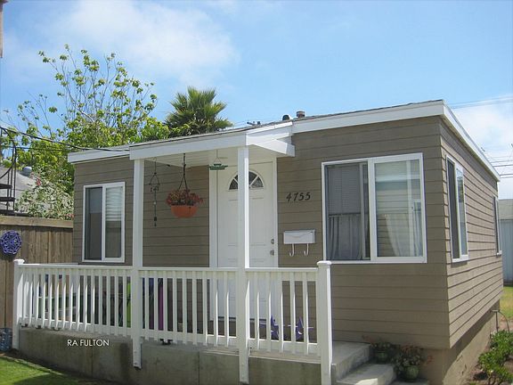 3rd image of 4755 Newport Ave