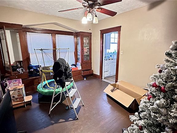 3rd image of 14408 Westropp Ave