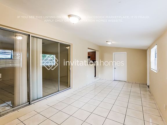 4th image of 1120 NE 160th St