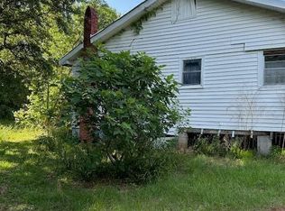 203 Basin School Rd #B, Lucedale, MS 39452