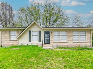277 Radcliffe Rd, Lexington, KY 40505