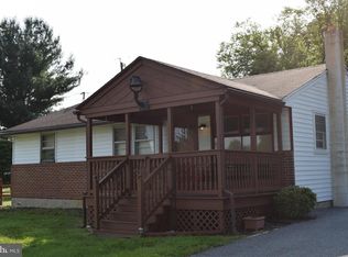 6303 W Hemlock Dr, Sykesville, MD 21784