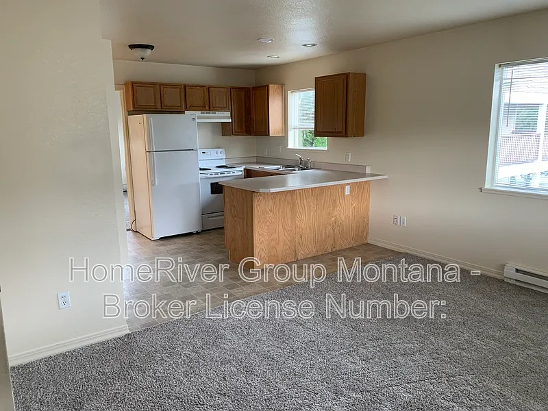1 bed, 1.0 bath, $1,045 — Photo 3