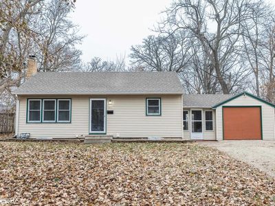 1410 3rd Ave N, Clear Lake, IA, 50428