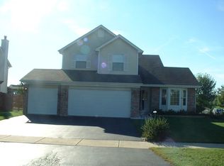 1104 Legrande Ave, Aurora, IL 60506