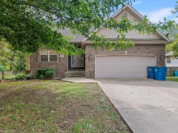 508 E Mitchell Court, Republic, MO 65738