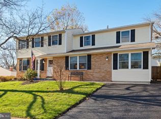 707 N Belfort St, Sterling, VA 20164