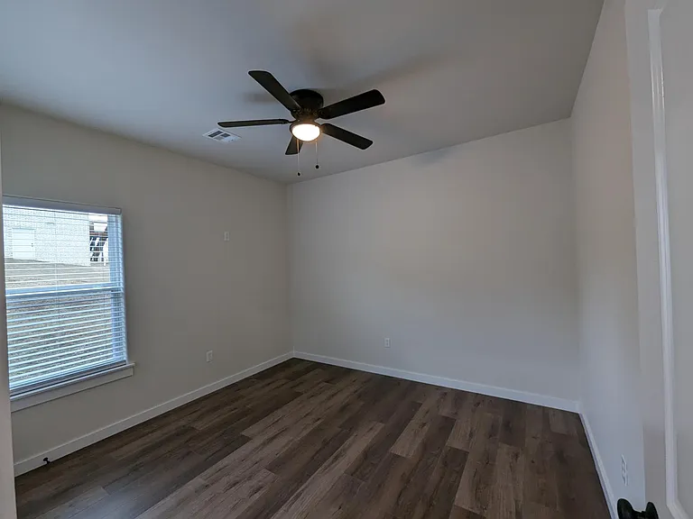 819 E Finley Ridge Dr — Photo 17