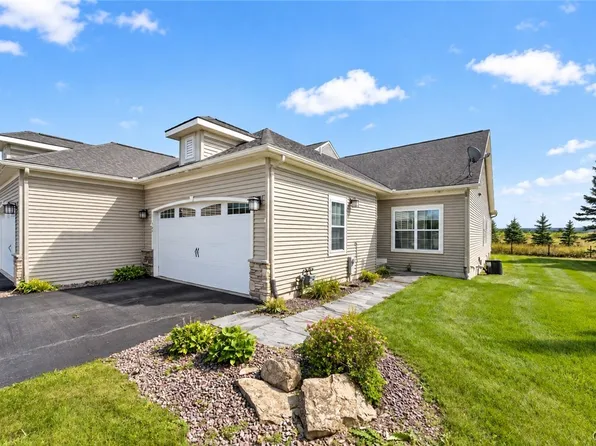 105 Star Gaze Cir, Fayetteville, NY 13066