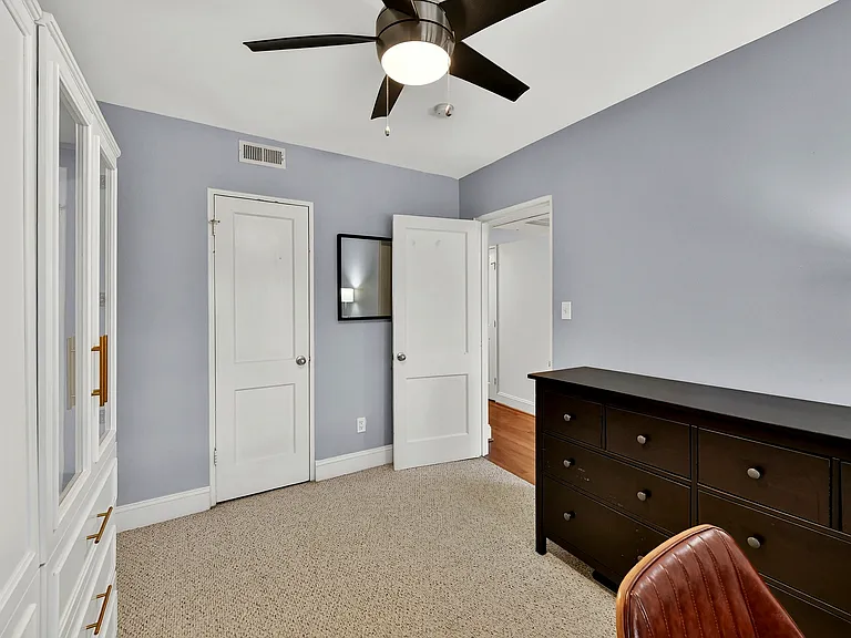 217 N Dotger Ave #D10 — Photo 16