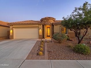 6827 W Cliff Spring Trl, Marana, AZ 85658