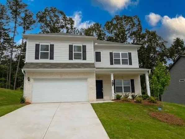 523 Grover St, Hoschton, GA