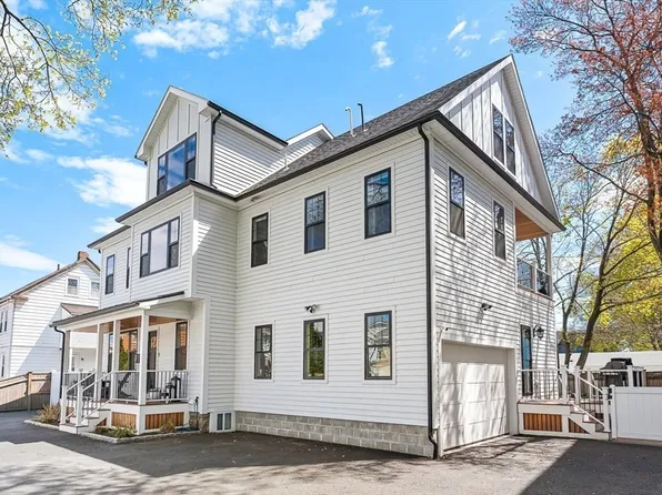 12 Cherry Ct, Medford, MA 02155