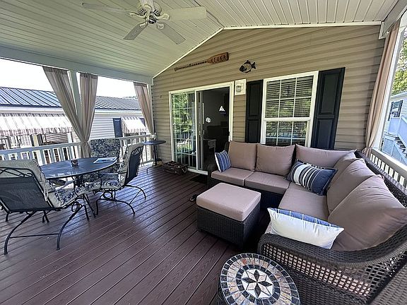 2nd image of 1040 E Lake Rd #20