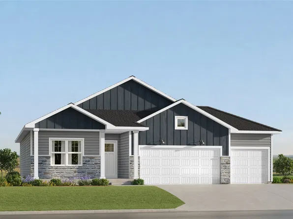 312 13th St NW, Bondurant, IA 50035