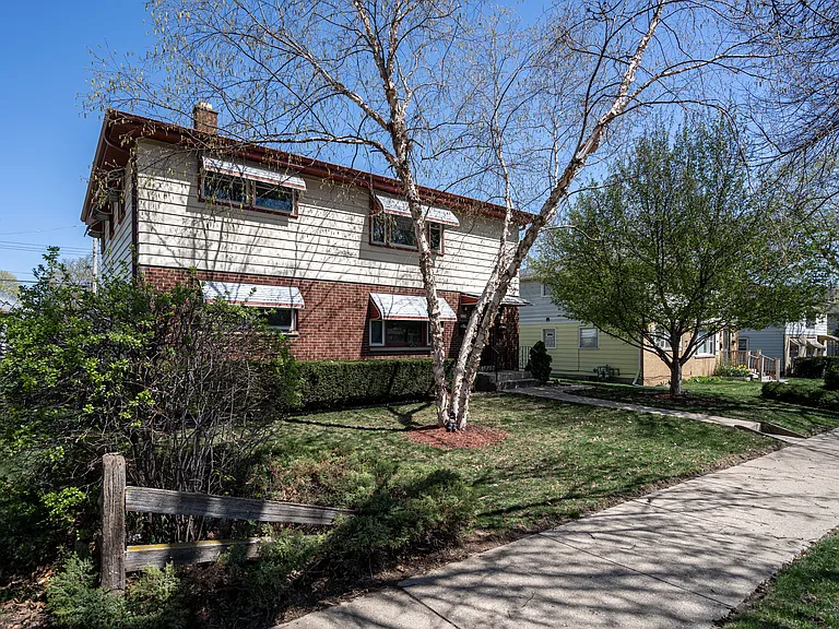 8236 W Grantosa Dr — Photo 17