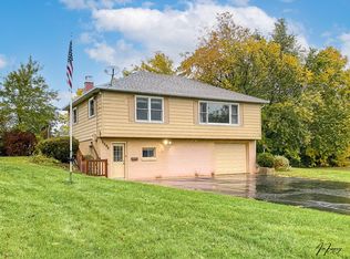 3504 1st Ave, McHenry, IL 60050