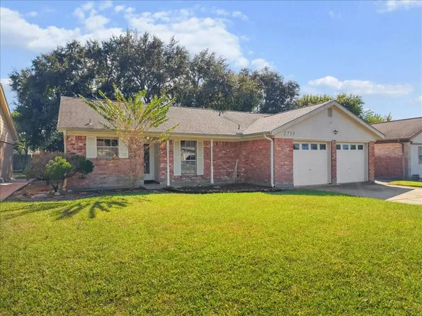 2713 34th Ave N, Texas City, TX 77590