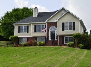 14 Silversmith Trl, Cartersville, GA