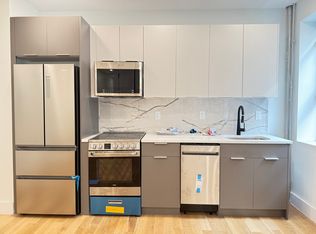 10 Westminster Rd APT 4B, Brooklyn, NY 11218