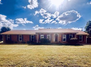 305 April Way, Bowling Green, KY 42104