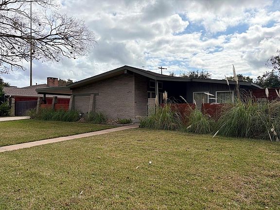 2nd image of 4711 Imogene St