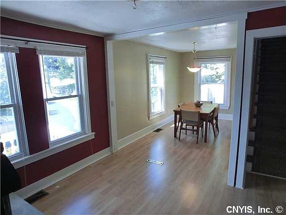 3rd image of 219 Benham Ave