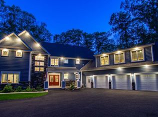 14 Brock Dr, Saratoga Springs, NY 12866