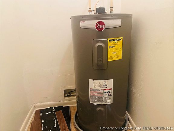 4th image of 6376 Applecross Ave APT 4