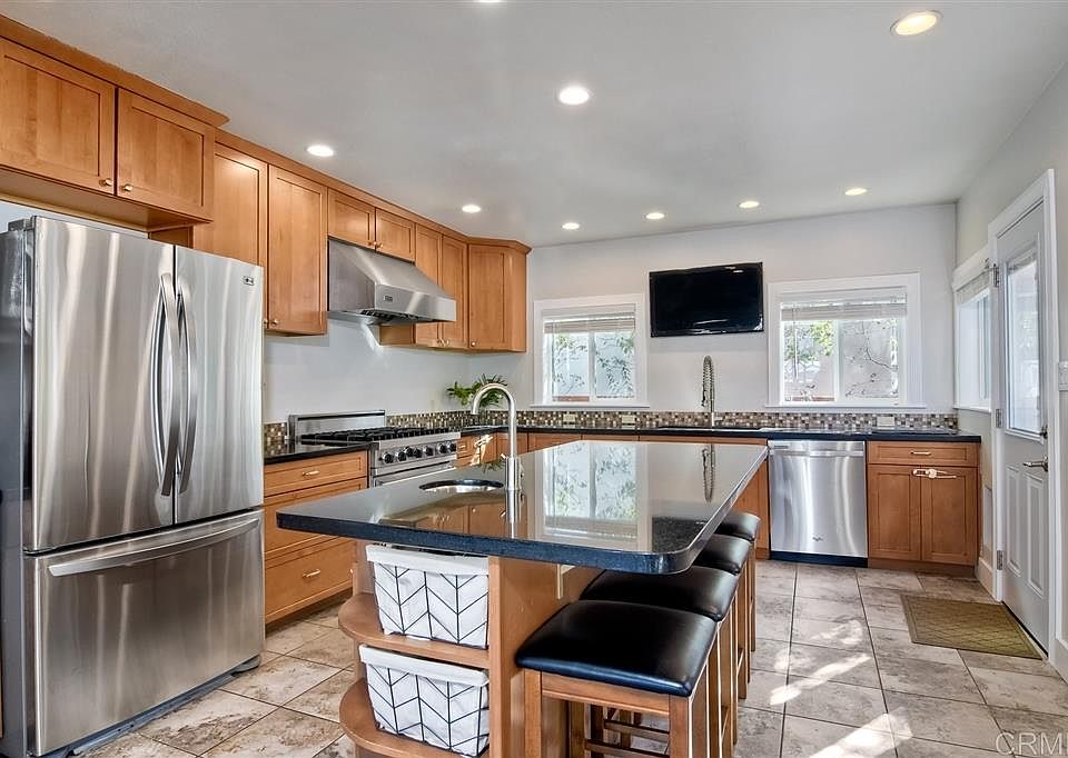 1st image of 3065 Upas St