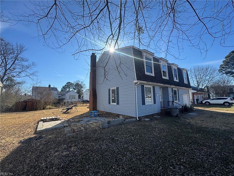 2nd image of 8 Pasadena Ct