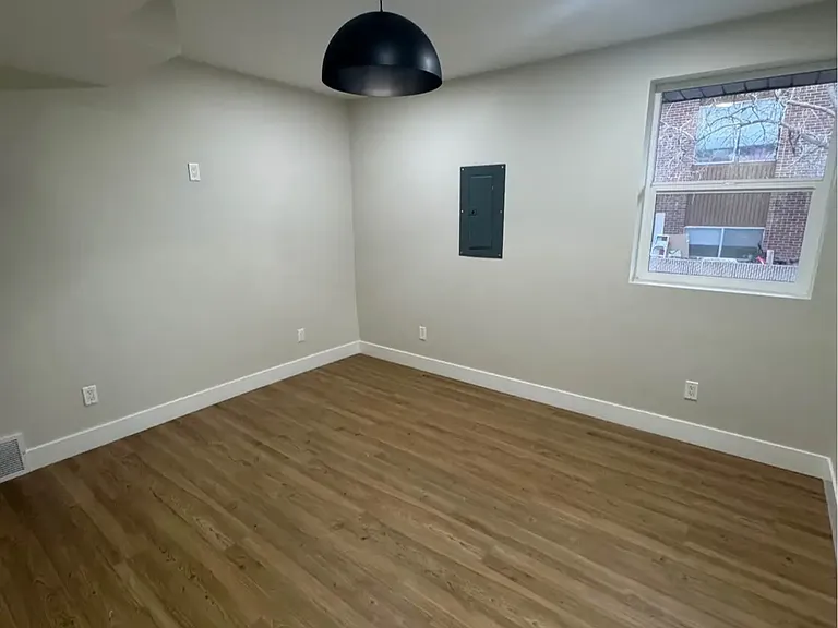 Bedroom #4, bedroom
