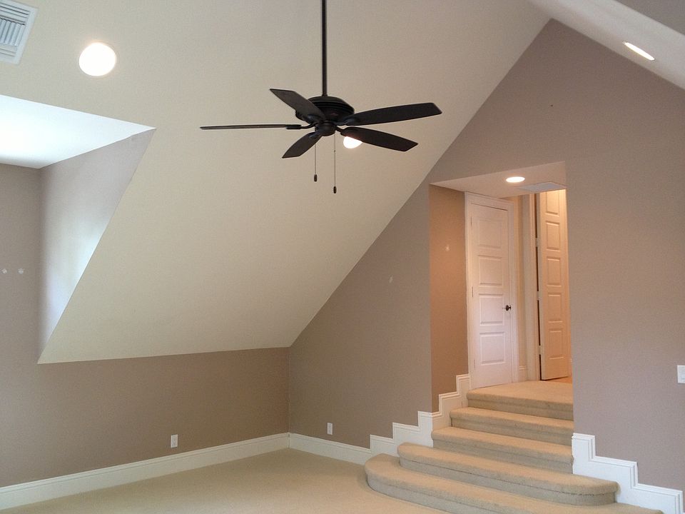 1st image of 4064 Brentwood Dr