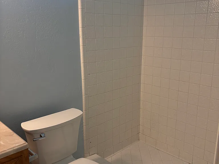 102 W Loma Vista Dr #102 — Photo 18