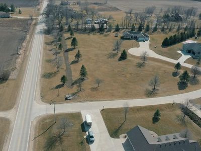 2996 Chestnut Pl, Charles City, IA, 50616