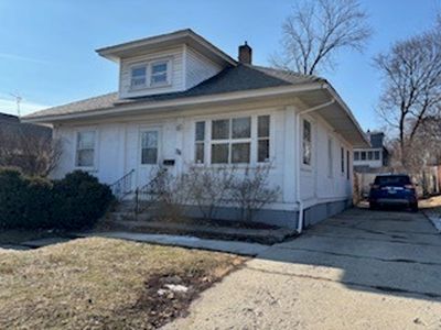 (Undisclosed Address), Elgin, IL, 60120