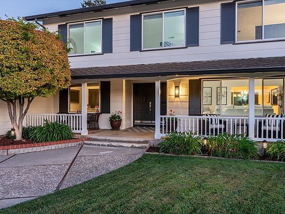 4th image of 6698 Charter Oak Pl