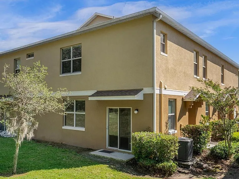 2144 Betsy Ross Ln — Photo 23