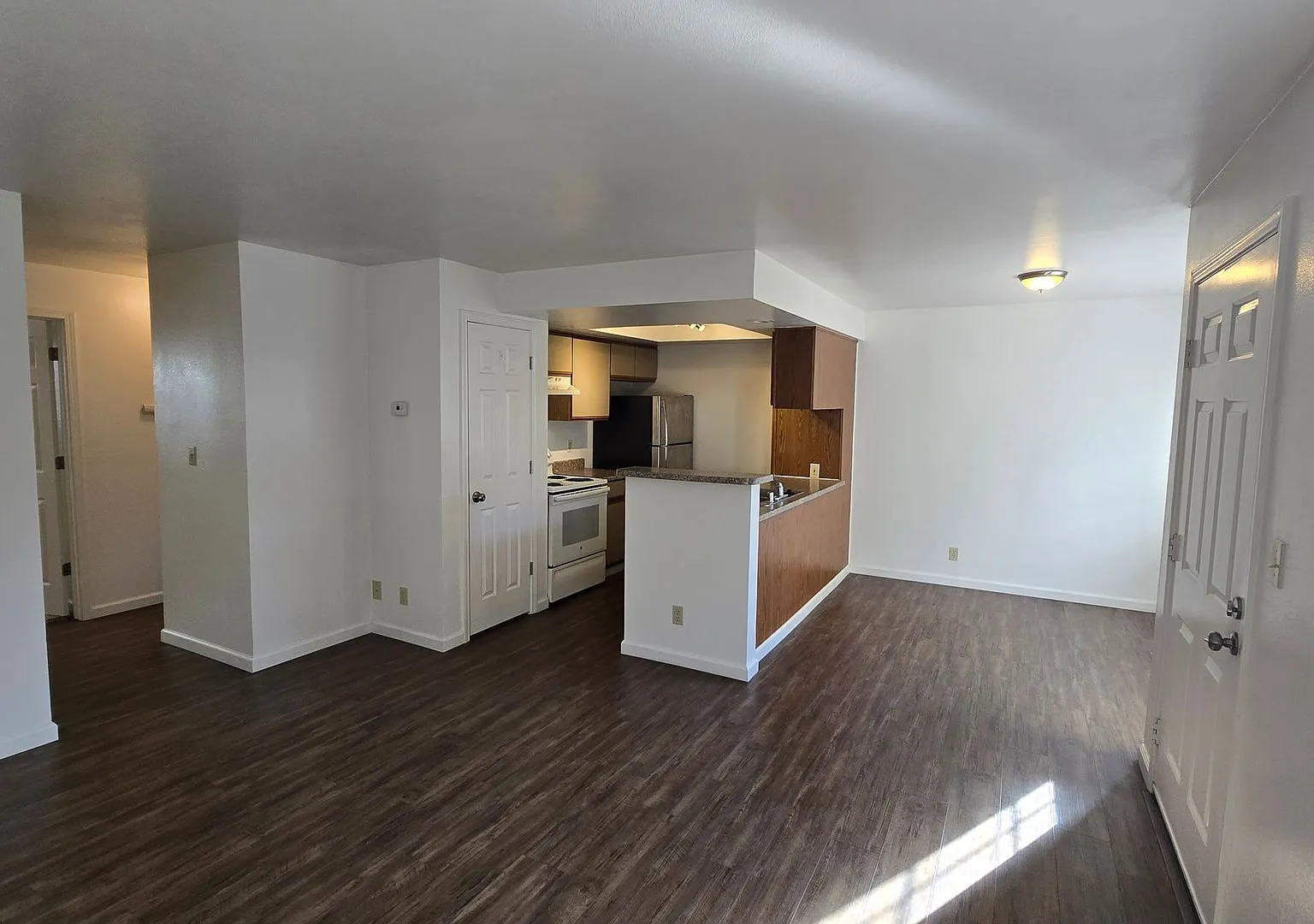 239 Cheney Street — Photo 2