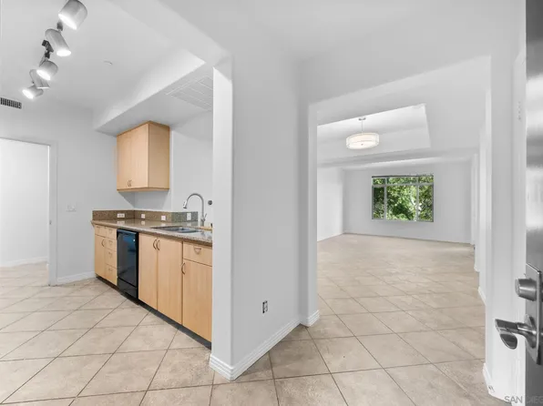 8275 Station Village Ln Unit 3209, San Diego, CA 92108