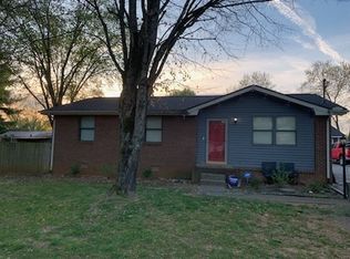 8054 Westfield Dr, Murfreesboro, TN 37129