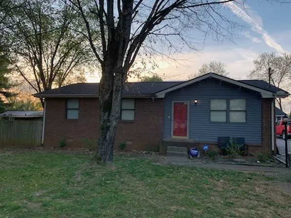 8054 Westfield Dr, Murfreesboro, TN 37129