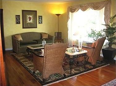5th image of 537 Orchard Ln