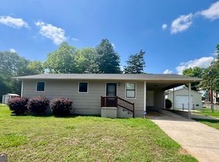 5817 Maiden Ln, Lula, GA 30554