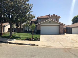 975 Sunstone Ave, Hemet, CA 92543