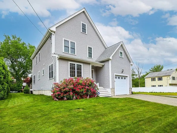 60-60 Solaris Rd, Dedham, MA 02026
