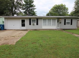406 N Ohio St, Olney, IL 62450